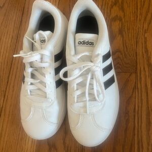NEW Adidas Classic White with Black Stripes Shoes